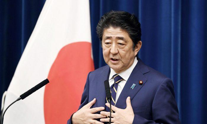 Japan’s Abe Says Vigilant to Global Economic Risks Clouding Recovery