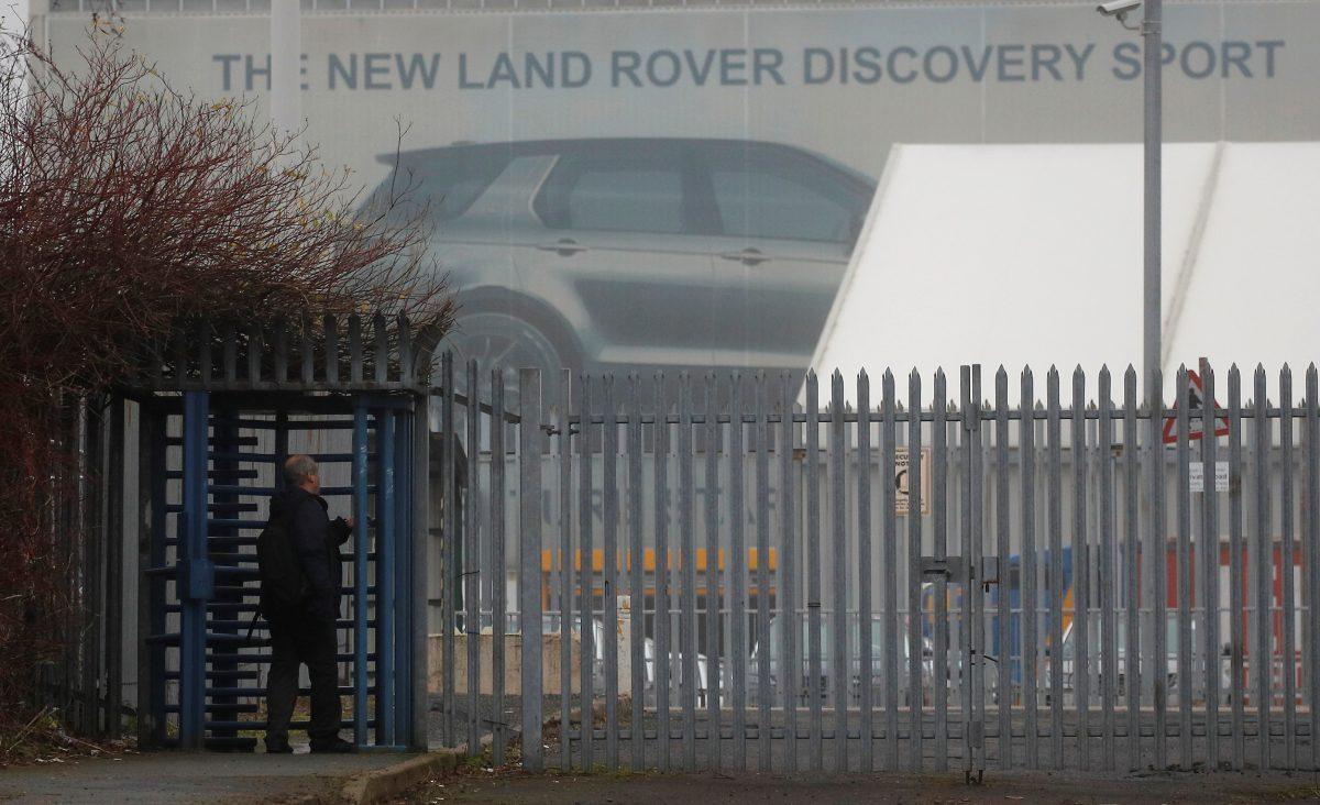 A worker arriving at Jaguar Land Rover's Halewood Plant in Liverpool, Britain on Jan. 10, 2019. (Phil Noble/Reuters)
