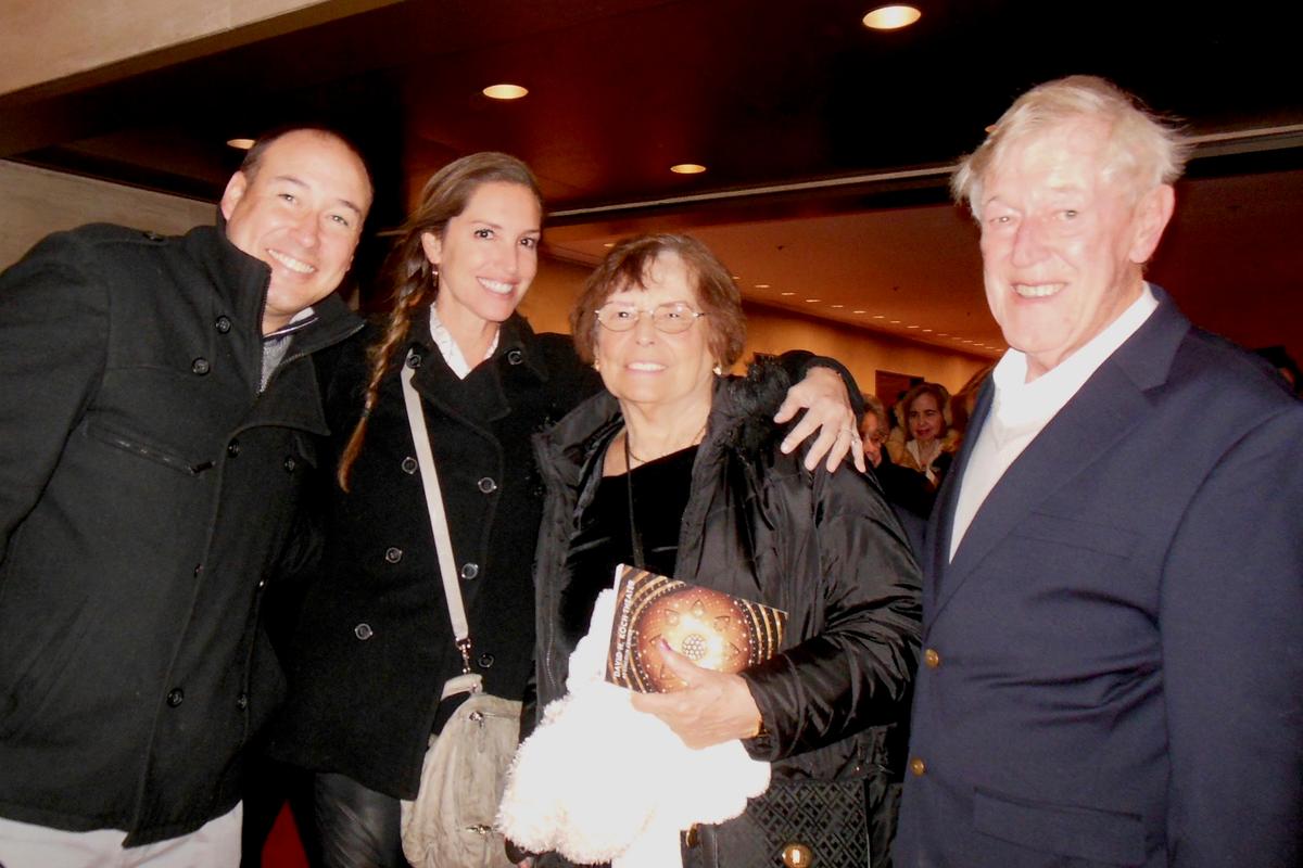 Family Flew Cross-Country for Shen Yun Opening Night