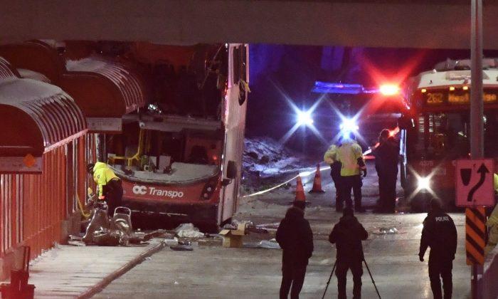 Several Deaths, Many Hurt in Ottawa Double-Decker Bus Crash
