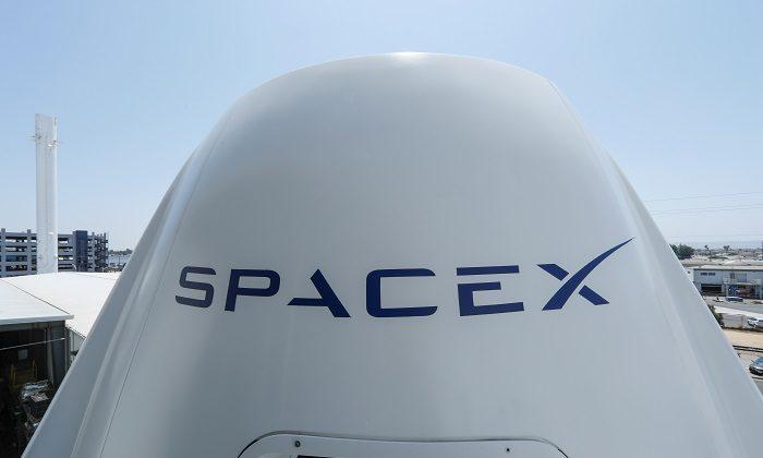 SpaceX Launches US Manned Mission to Space Station