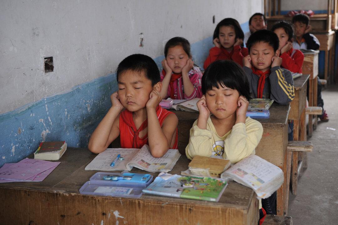 Communist China Expanding Its Political Indoctrination in Schools and Colleges