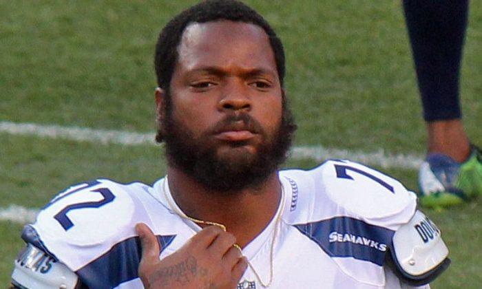 Eagles’ Michael Bennett Confronts Cameraman Following Loss, Video Shows