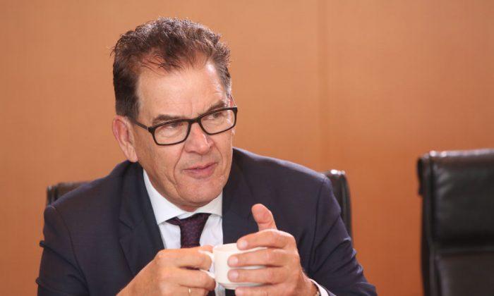 German Government Minister Raises Concerns About Chinese Loans to Zambia