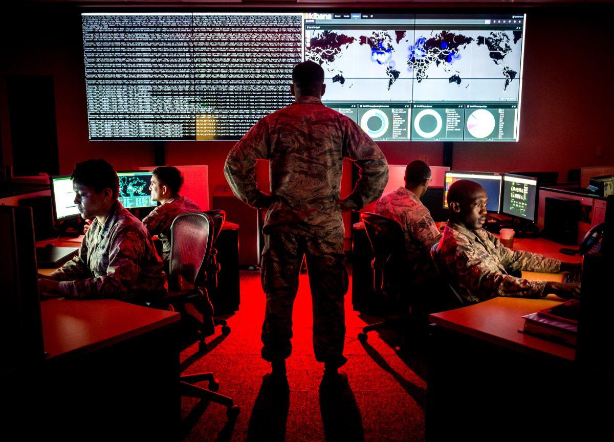 Cyber warfare specialists serving with the Maryland Air National Guard’s 175th Cyberspace Operations Group in training at Warfield Air National Guard Base in Middle River, Md., on June 3, 2017. (Air Force photo by J.M. Eddins Jr.)