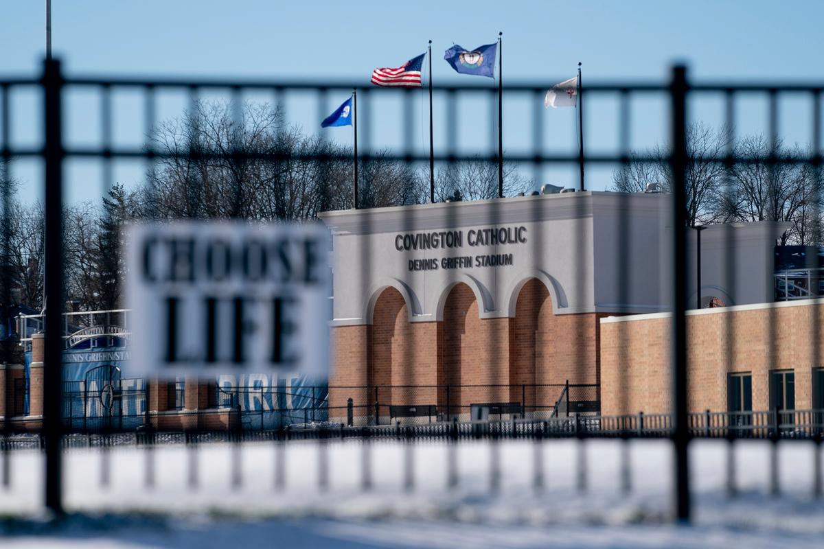 Kentucky School Closes After Student and Native American Encounter Goes Viral