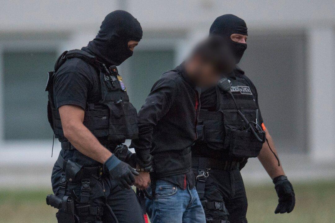 Ten Men Detained Near Frankfurt on Suspicion of Islamist Attack Plot