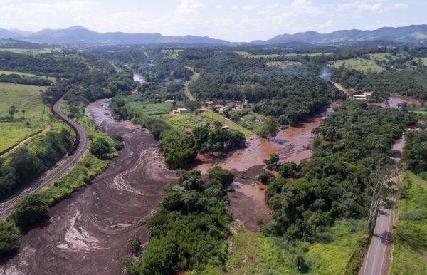 An aerial view shows flooding triggered by a dam collapse near Brumadinho, Brazil, on Jan. 25, 2019. (Bruno Correia/Nitro via AP)