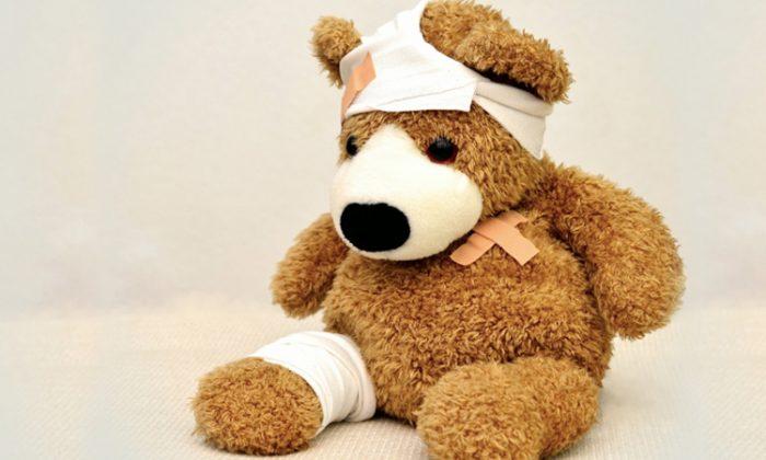 Doctor Performs ‘Surgery’ on Ripped Teddy Bear to Cheer Up Boy With Fluid in His Brain