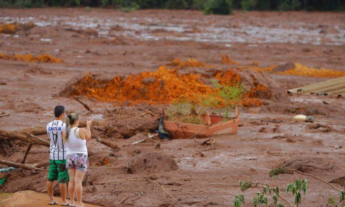 Hope Turns to Anguish After Brazil Dam Collapse; 40 Dead