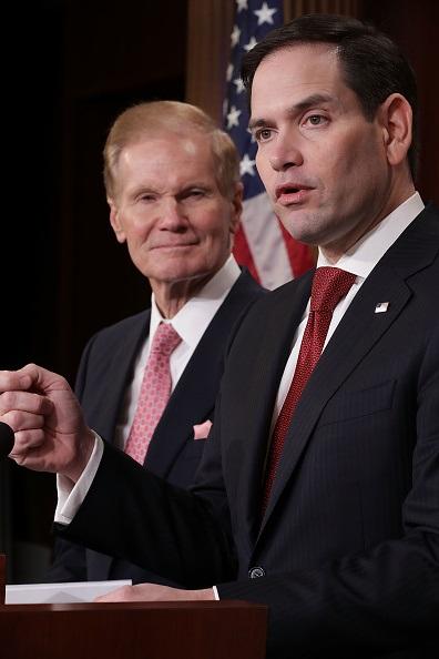 Sen. Bill Nelson (D-Fla.) (L) and Sen. Marco Rubio (R-Fla.) talk about their bipartisan legislation to create "red flag" gun laws during a news conference at the U.S. Capitol in Washington,<br/>on March 22, 2018. (Chip Somodevilla/Getty Images)