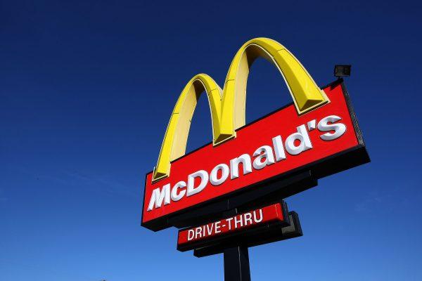 ©Getty Images | <a href="https://www.gettyimages.com/detail/news-photo/sign-stands-outside-of-a-mcdonalds-restaurant-february-9-news-photo/84709618">Justin Sullivan</a>