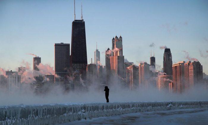 At Least 12 Dead as Arctic Cold Blasts US Northeast and Midwest