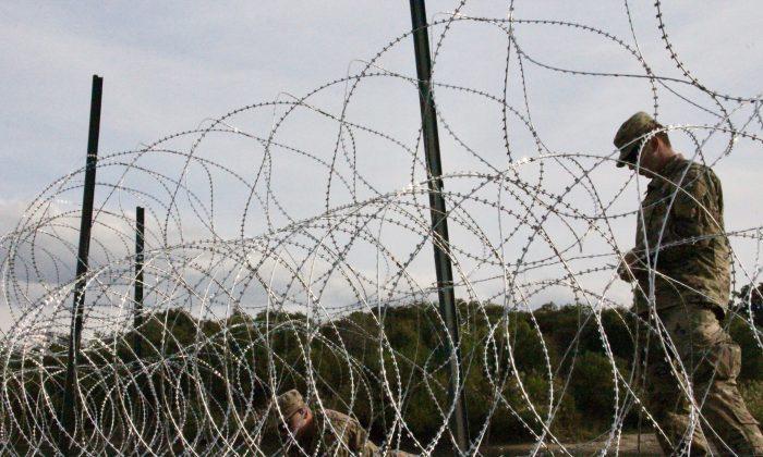 Mexican Nationals Caught Stealing Concertina Wire at US Border