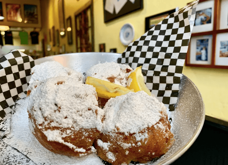Beignets at Panini Pete's. (Ron Stern)