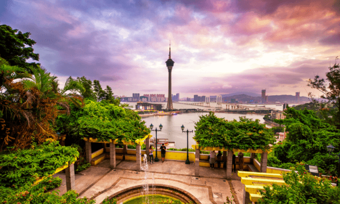 East Meets West: A Guide to Macao