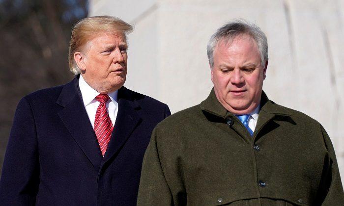 U.S. President Donald Trump and acting U.S. Secretary of Interior David Bernhardt arrive to place a wreath at the Martin Luther King Memorial in Washington, on January 21, 2019. (Joshua Roberts/Reuters)