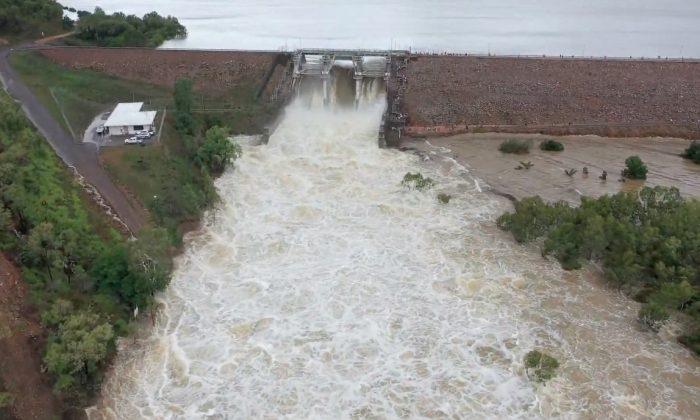 A Dam Springs Leak, Homes Evacuated in Victoria