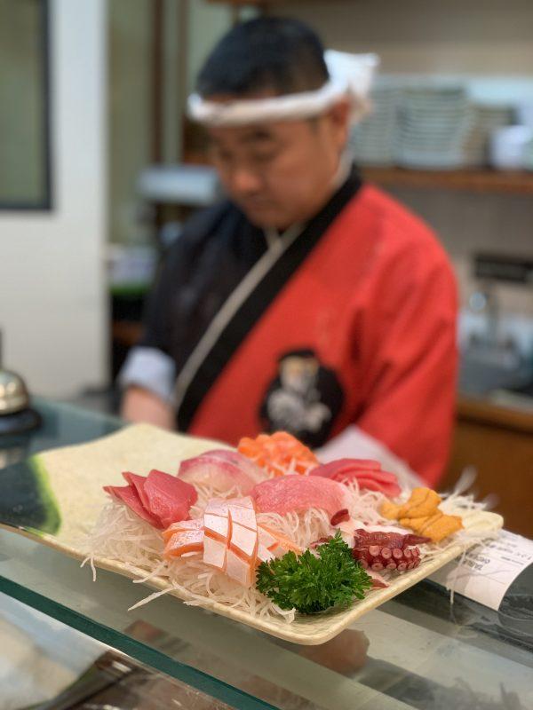Assorted sashimi platter. (Crystal Shi/The Epoch Times)
