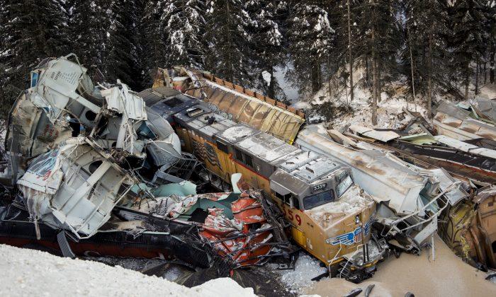 TSB Says Derailed Train Began to Move on Its Own; Three Crew Members Killed