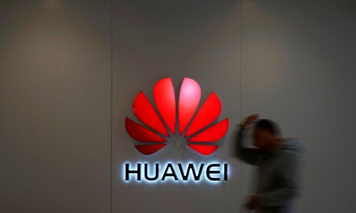 German Ministers Meet as US Urges Huawei Exclusion