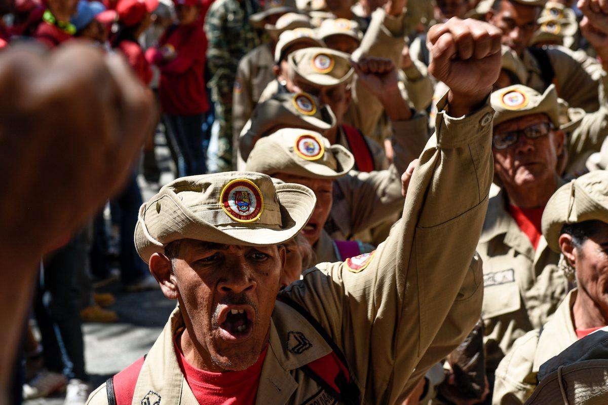 Members of Venezuela's Bolivarian militia demonstrate in support of President Nicolas Maduro at Bolivar Square in Caracas, on Feb. 4, 2019. (FEDERICO PARRA/AFP/Getty Images)