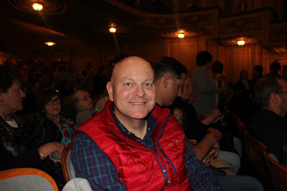 Shen Yun Provokes Deep Reflection, Says SVP of Healthcare Consultancy