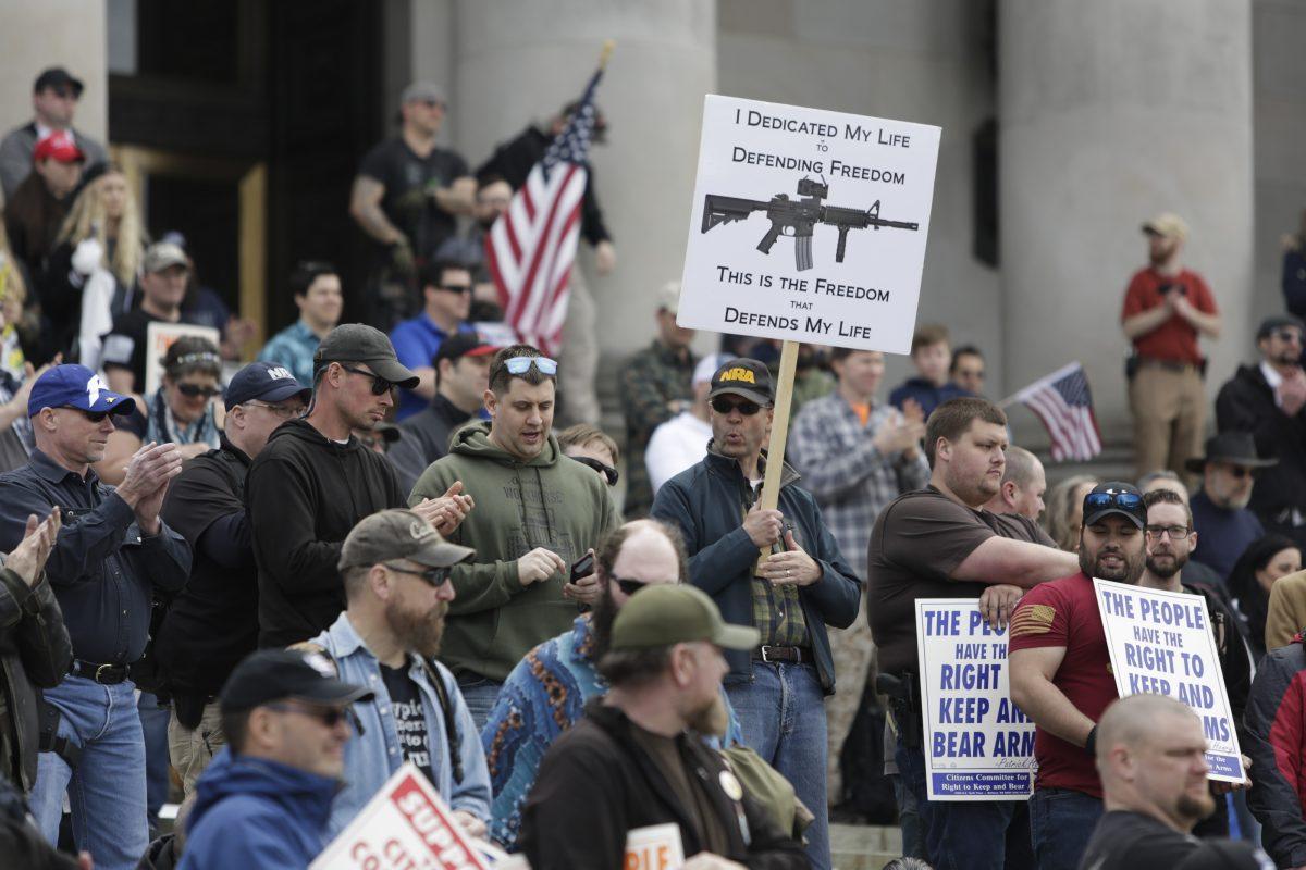 Gun advocates are pictured in front of the Washington state capitol during the 'March for Our Rights' pro-gun rally in Olympia, Wash., on April 21, 2018. (Jason Redmond/AFP)