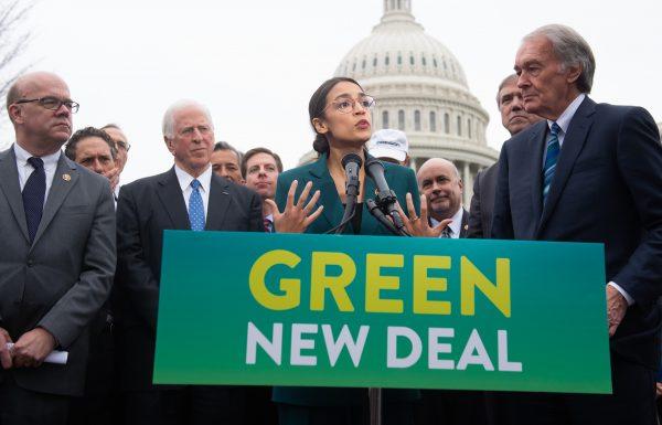 Rep. Alexandria Ocasio-Cortez (D-N.Y.) and Sen. Ed Markey (D-Mass.) announce the Green New Deal outside the U.S. Capitol, on Feb. 7, 2019. (Saul Loeb/AFP/Getty Images)