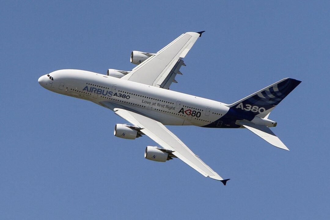 Airbus Abandons Iconic A380 Superjumbo as Sales Slump