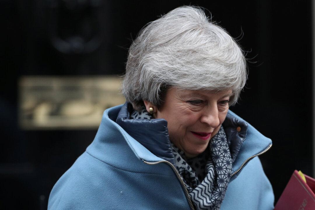 Former UK Ambassadors Say Brexit Is ‘National Crisis’