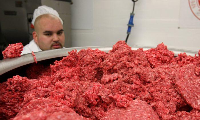 Raw Ground Beef Recalled in 9 States Due to Possible Plastic Contamination