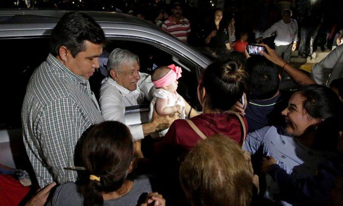 Mexican President Visits ‘El Chapo’s’ Home Turf Seeking Reconciliation