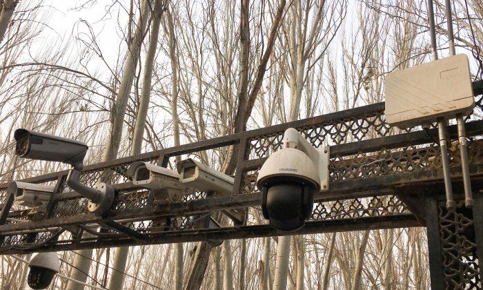 Chinese Regime Tracks Roughly 2.5 Million in Xinjiang Through Facial Recognition