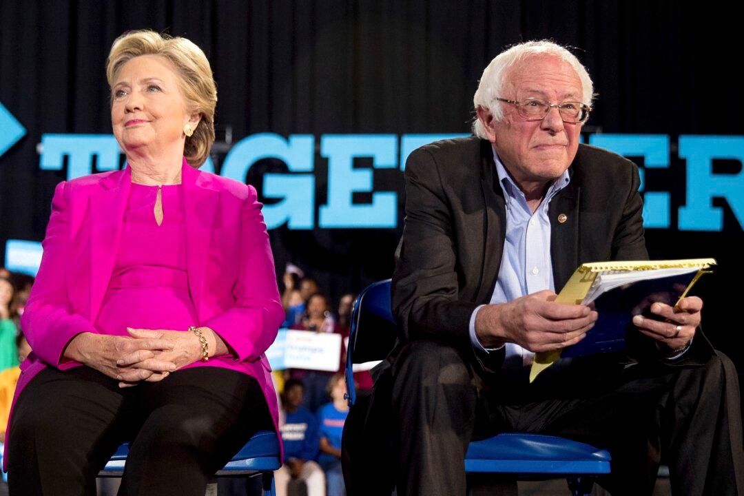 Hillary Clinton Says She Will Support Any Democratic Nominee