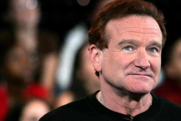 ©Getty Images | <a href="https://www.gettyimages.com/detail/news-photo/actor-robin-williams-appears-onstage-during-mtvs-total-news-photo/71616567">Peter Kramer</a>