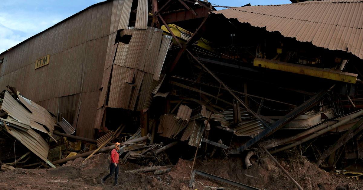 Brazil Bans Upstream Mining Dams After Deadly Vale Disaster