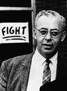 Saul Alinsky. Pierre869856 [CC BY-SA 4.0 (https://creativecommons.org/licenses/by-sa/4.0)]