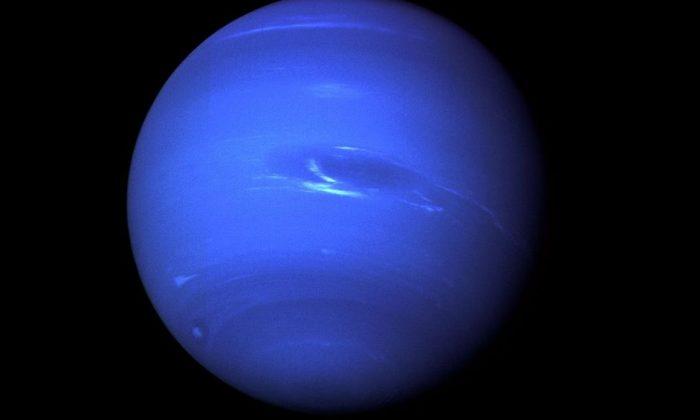 Climate Shift on Planet Neptune Could Reflect Seasonal Changes in Atmospheric Chemistry: Study