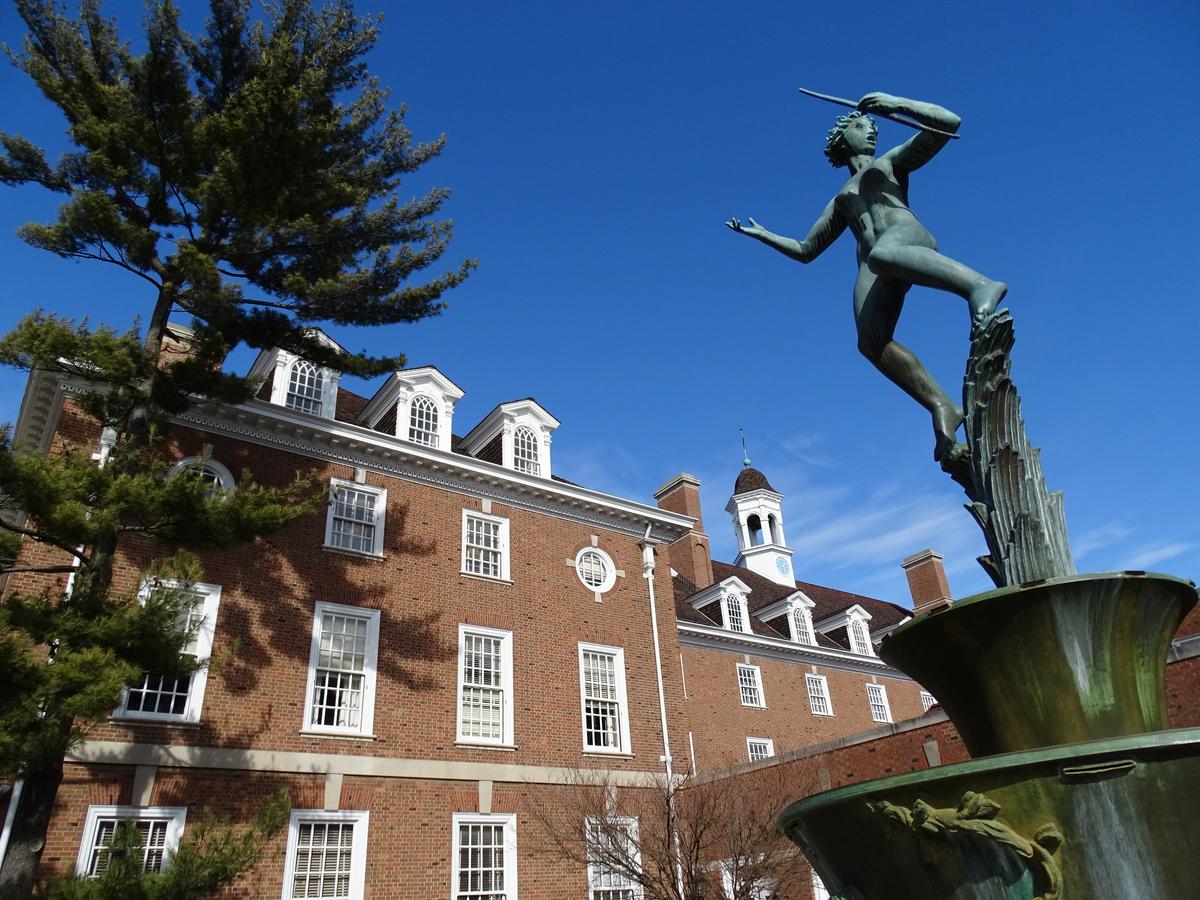 Report Criticizes Biased, ‘Inane’ College Courses, Including ‘Gender in Gaming,’ ‘Unsettling Whiteness’