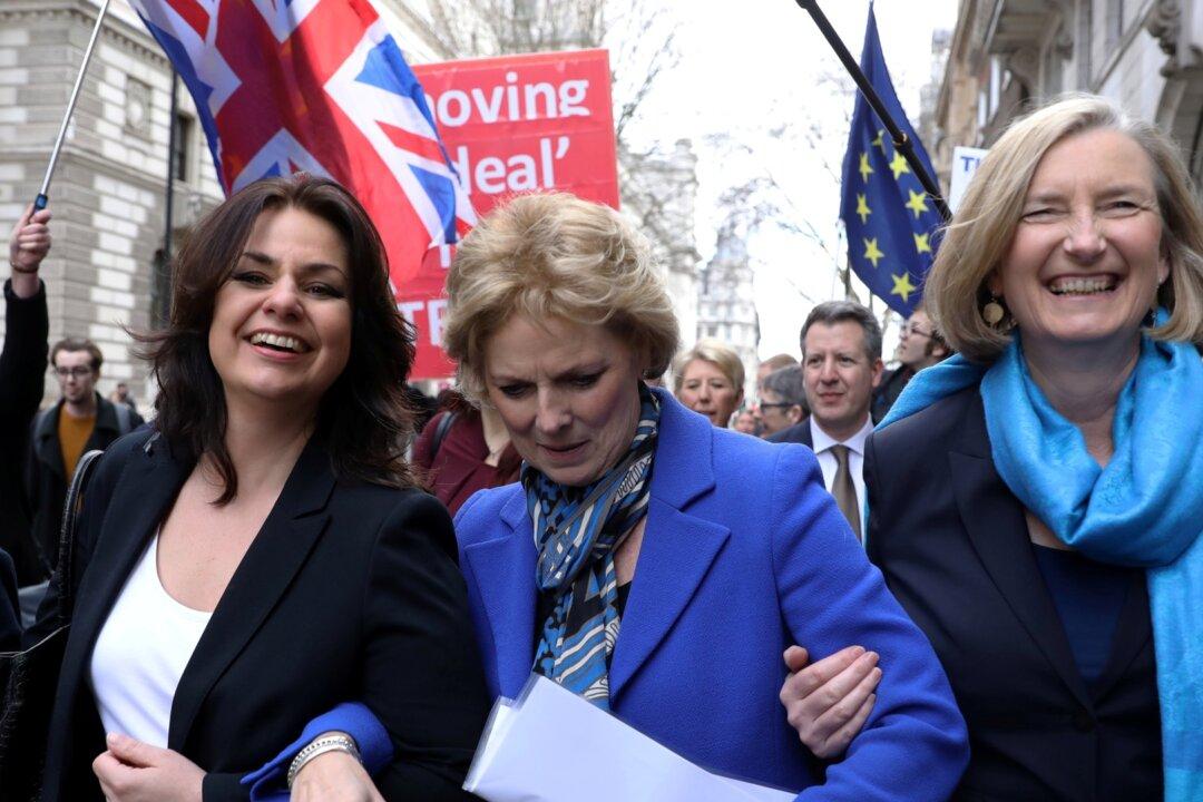 Three UK Conservatives Quit Party in Protest at ‘Disastrous Brexit’