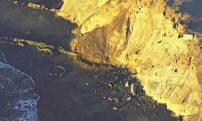 Tide Halts Search for San Francisco Beach Landslide Victim
