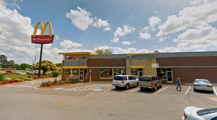 Woman Throws a Fit Over McDonald’s Apple Pie, Gets Arrested