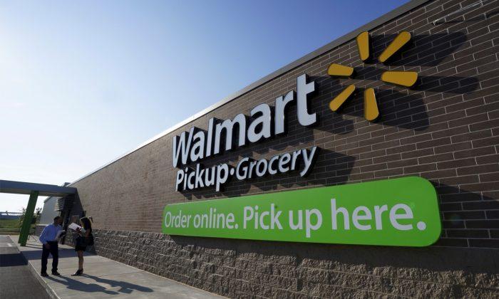 Wall Street Eyes Walmart Results for Signs of Tighter Margins, Slower Growth