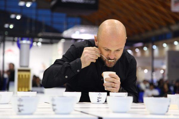Francesco Sanapo won this year's Italian Tasting Cup Championship won by correctly identifying 24 cups of coffee in just three minutes and 35 seconds.