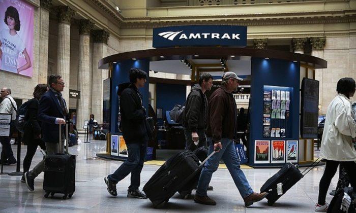 Amtrak Train Stuck in Oregon for More Than a Day is Moving