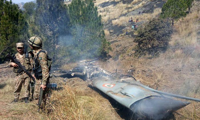 India, Pakistan Claim to Down Each Other’s Jets as Kashmir Tensions Intensify