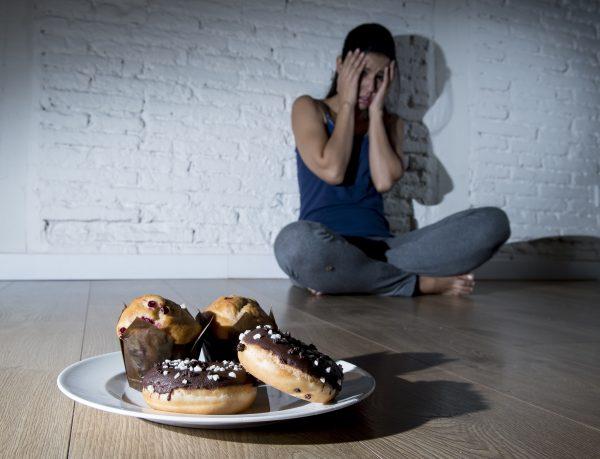 Depression caused by abstaining from overeating (Marcos Mesa Sam Wordley/Shutterstock)