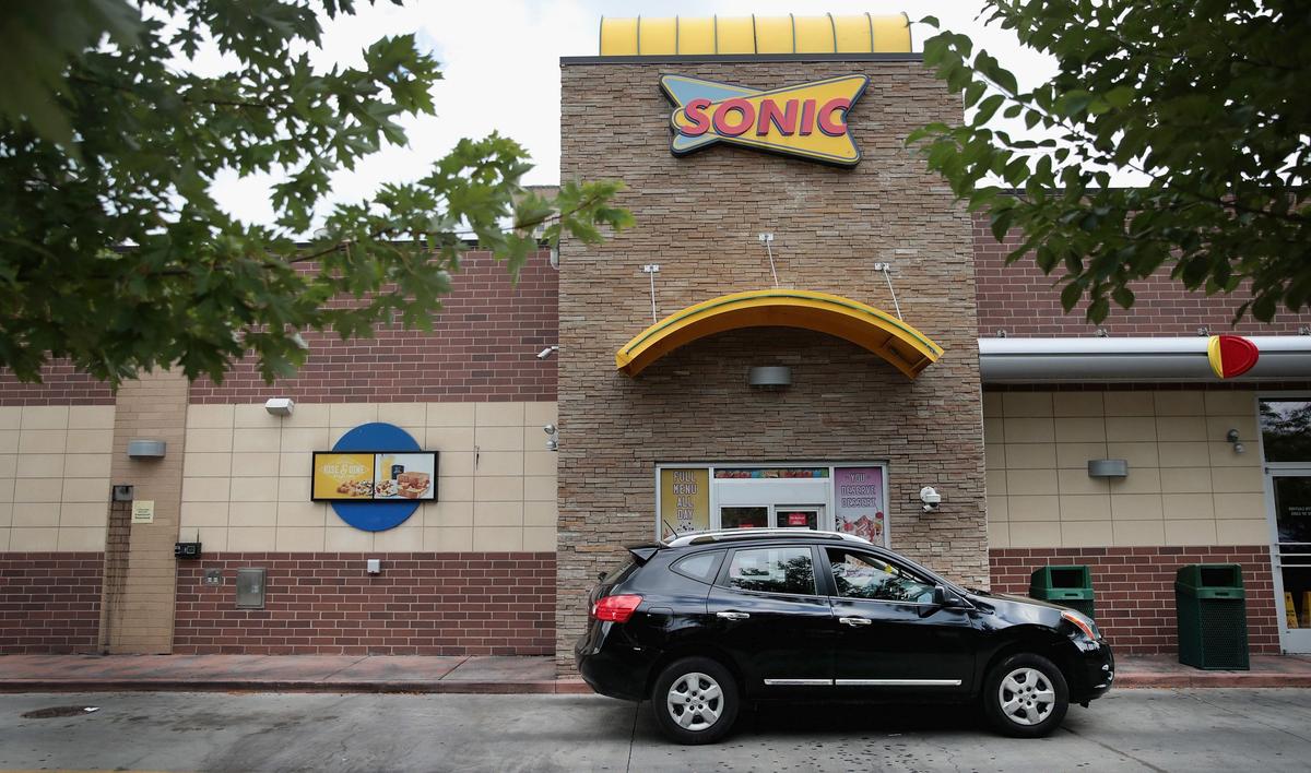 Workers at Three Sonic Drive-Ins Walk Off Job En Masse, Leave Behind Critical Note