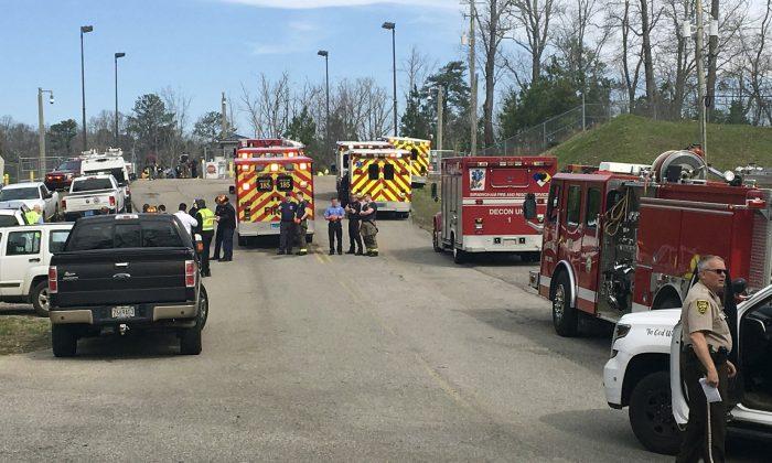 Alabama Chemical Spill Sends Dozens to Hospitals
